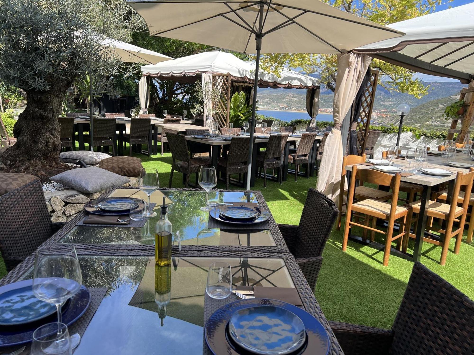 Hotel Sa Lumenera Bosa Εξωτερικό φωτογραφία
